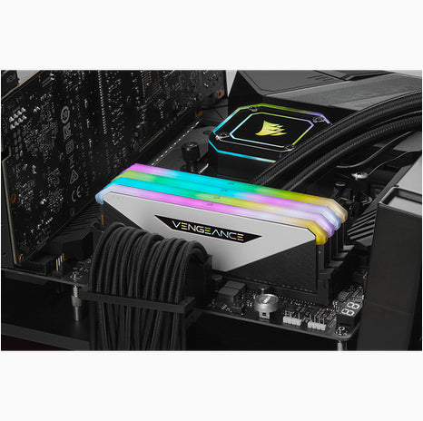 Vengeance RGB CMN16GX4M2Z3200C16W memory module