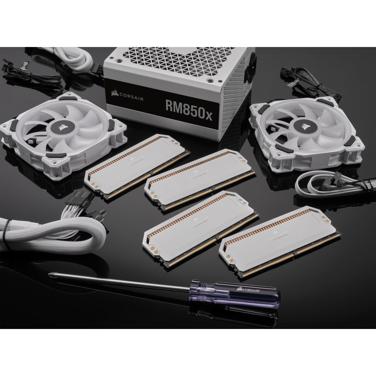 Dominator Platinum RGB 64GB (2x32GB) 5200MHz DDR5